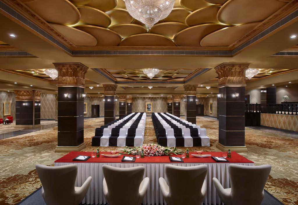 Galaxy Hotel & Spa Gurgaon Eksteriør billede