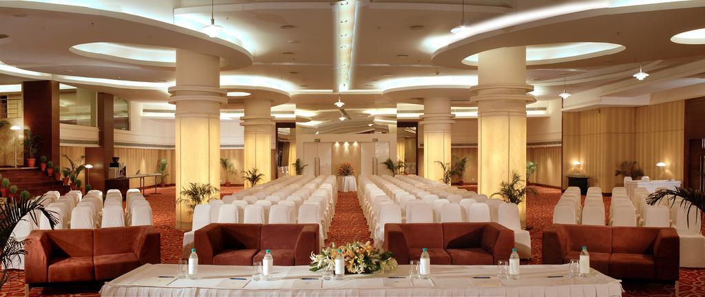 Galaxy Hotel & Spa Gurgaon Eksteriør billede